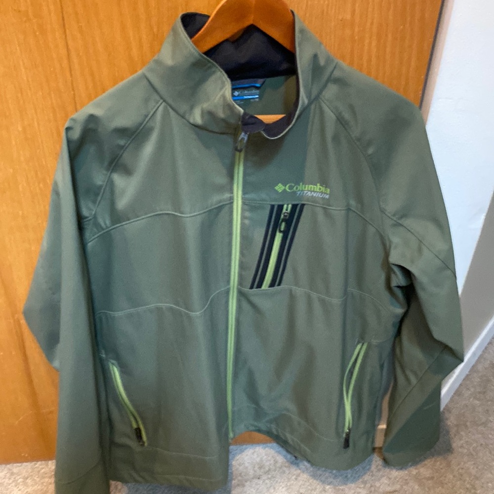 Columbia Titanium Lightweight Jacket